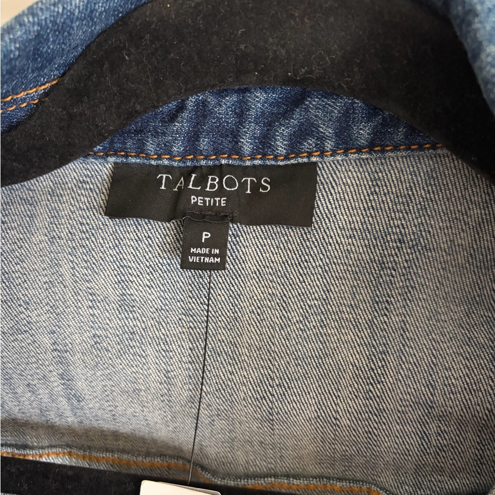 Denim Jacket Women’s Size Small /Petite NWT - Picture 3 of 5